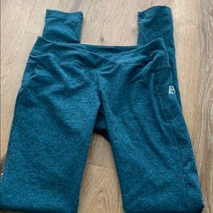 Built apparel fitness leggings